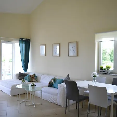 Apartament Nautica *